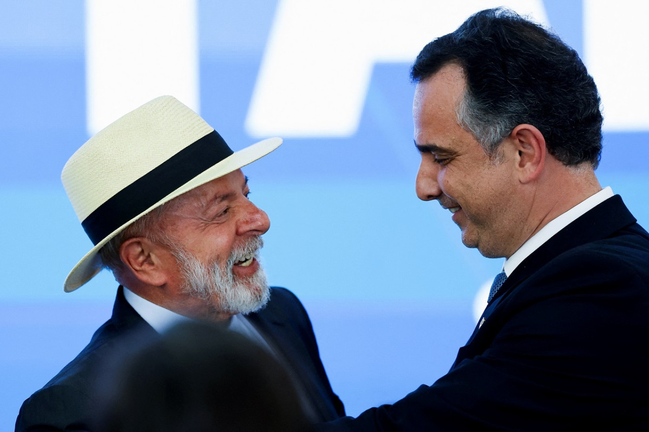 Lula da Silva y Rodrigo Pacheco. Foto: Reuters (Ueslei Marcelino)