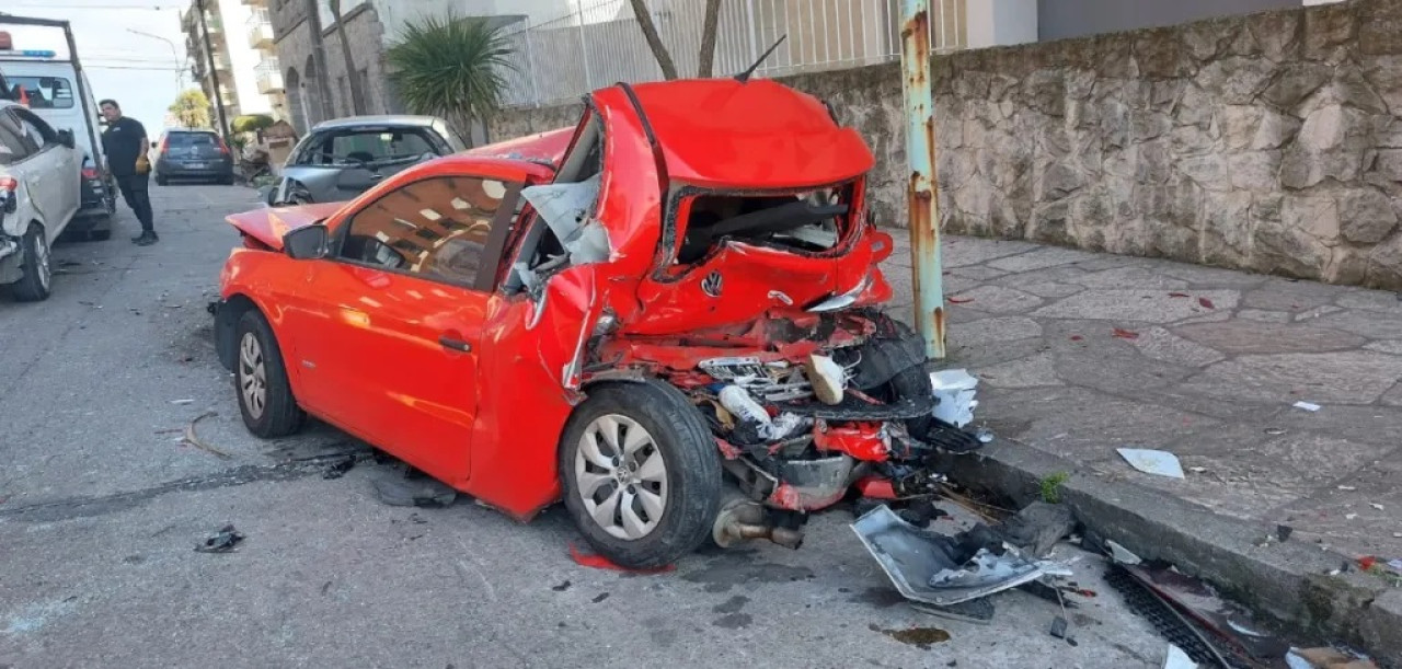 Accidente de joven alcoholizada en Mar del Plata. Foto: Gentileza Ahora Mar del Plata.