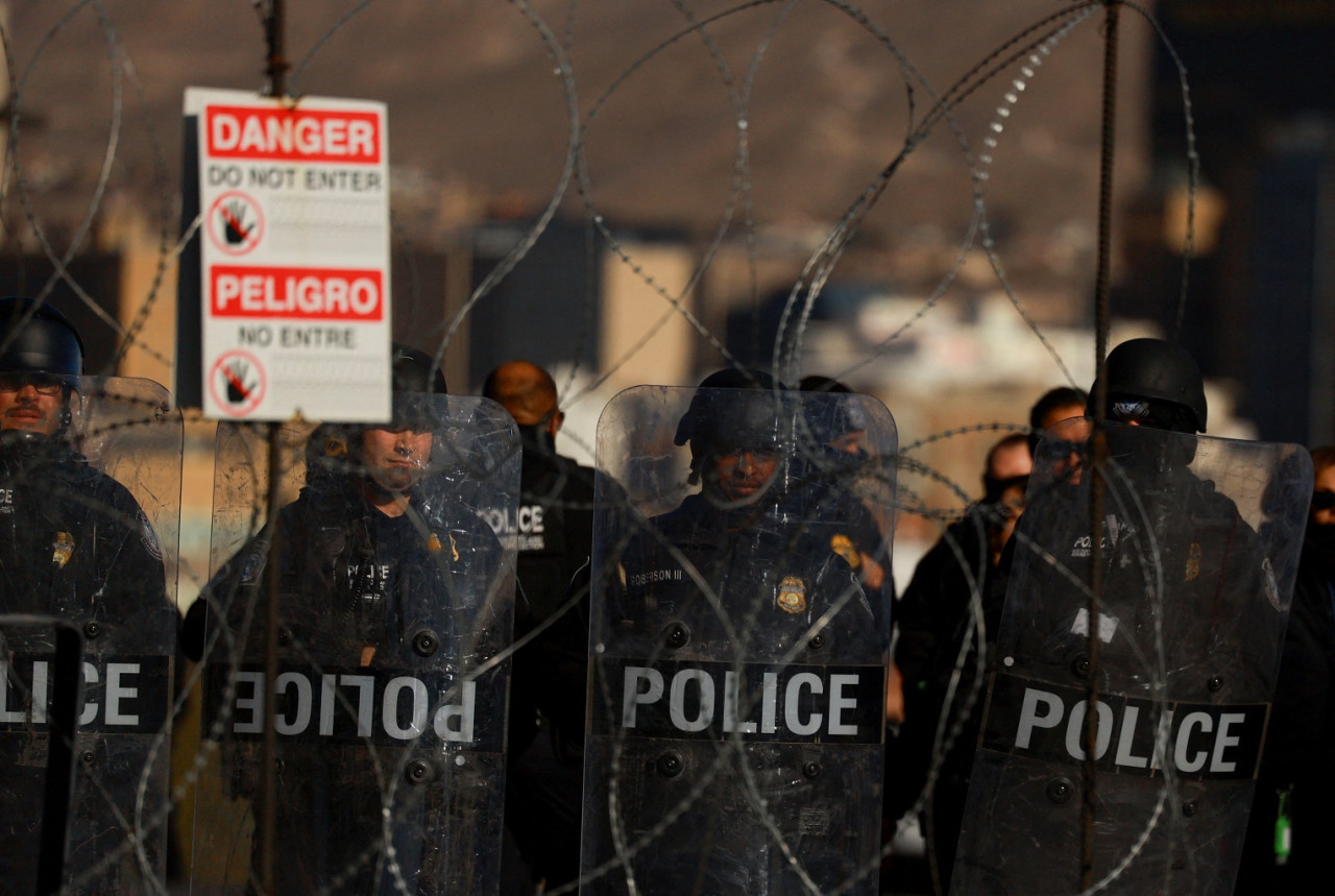 Despliegue de tropas antiinmigrantes en Estados Unidos. Foto: Reuters/José Luis González