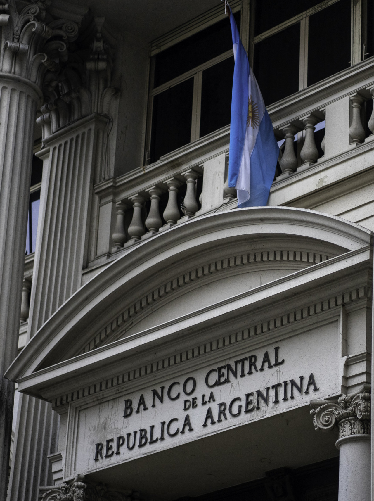 El Banco Central de la República Argentina modificó las tasas de interés de los depósitos. Foto: NA