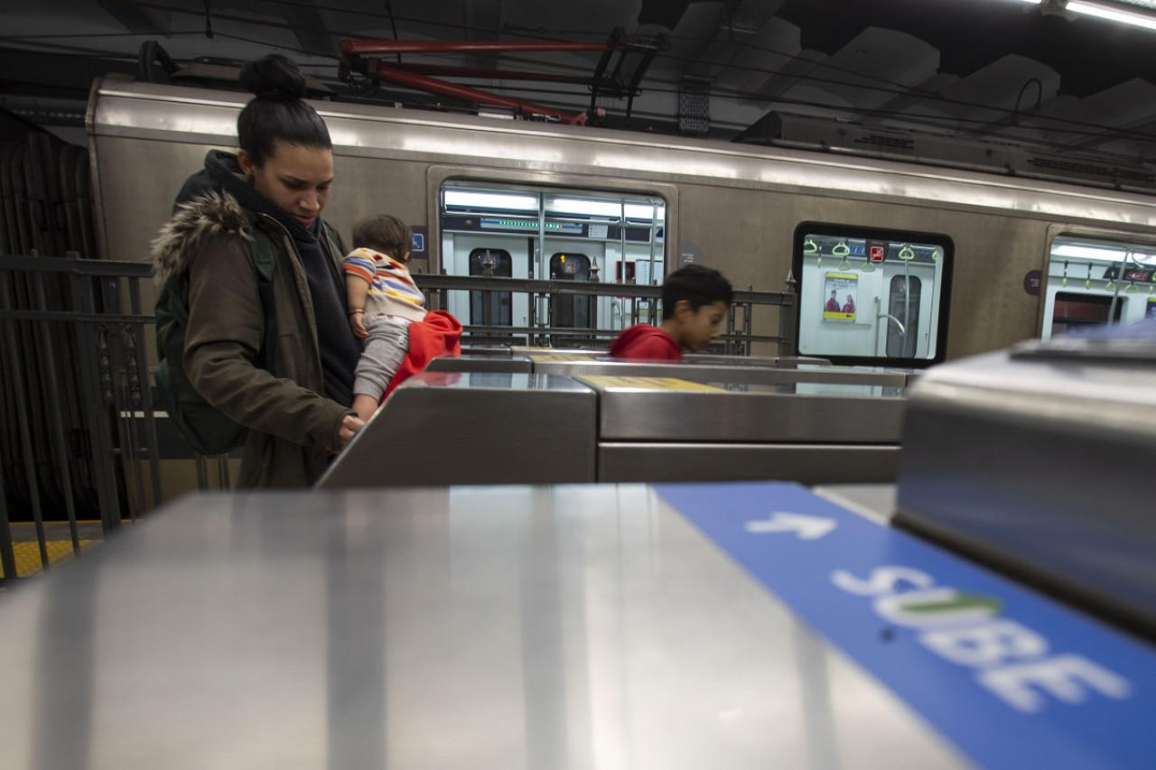 Subte; transporte público. Foto: NA (Damián Dopacio)