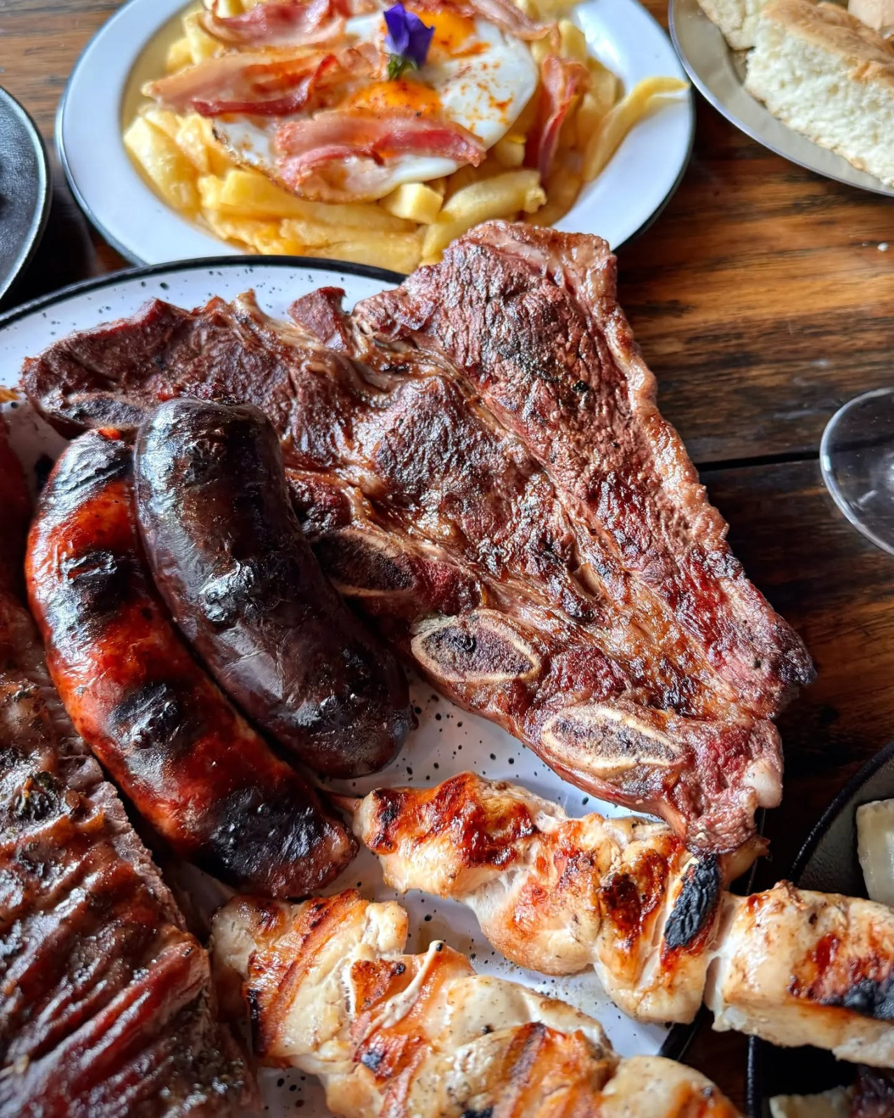 "La Boquería", bodegón de Buenos Aires. Foto: Instagram/laboqueriagrill