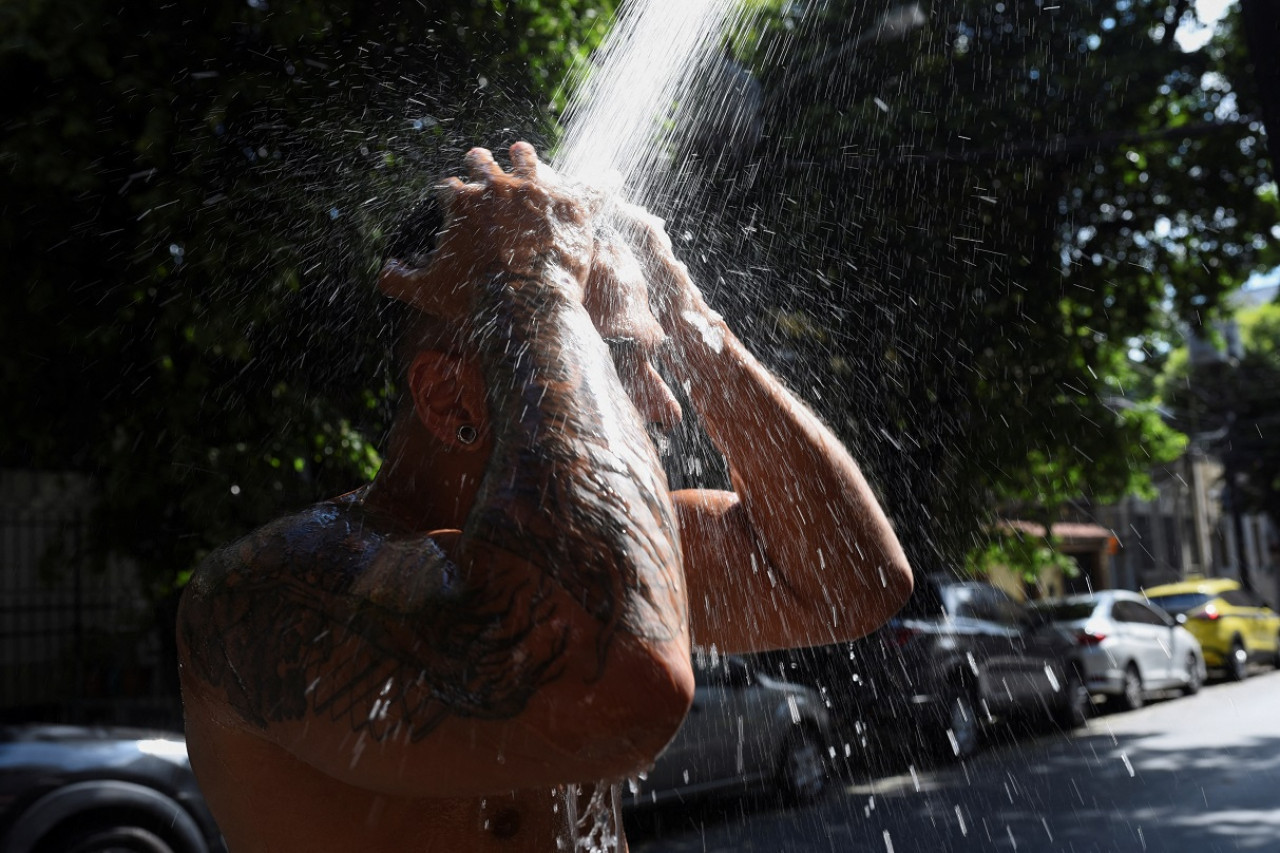 Calor, clima, ola de calor. Foto: Reuters/Tita Barros