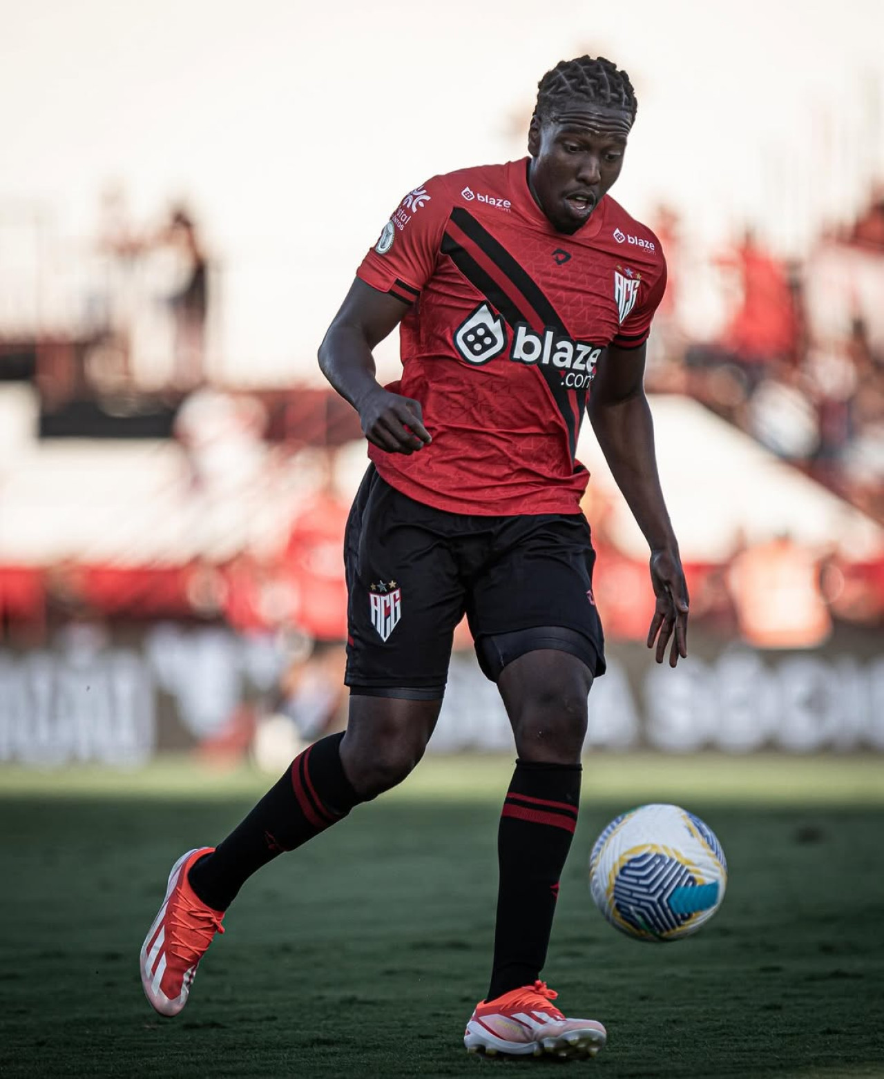 Jan Hurtado en su último paso por el fútbol de Brasil. Foto: Instagram jancarloshurtado.