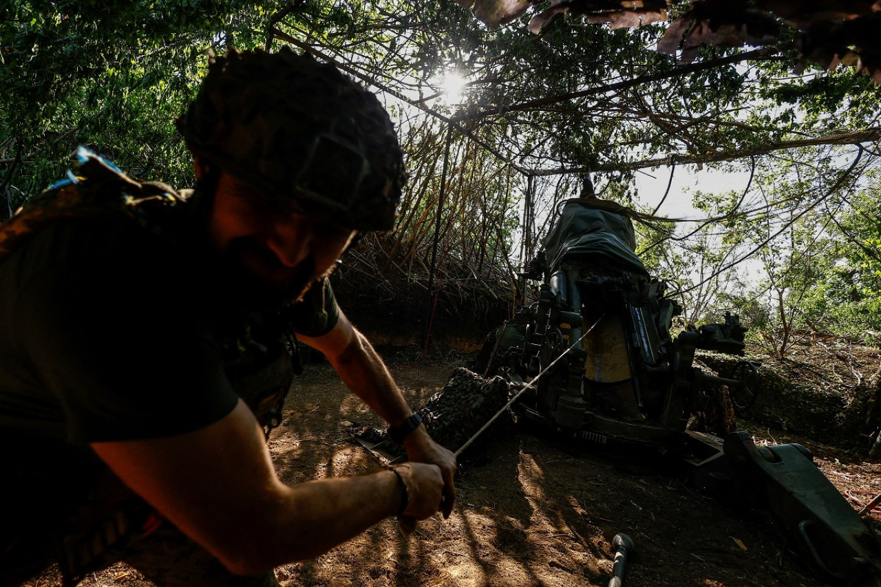 Soldados ucranianos en guerra contra Rusia. Foto: Reuters (Gleb Garanich)