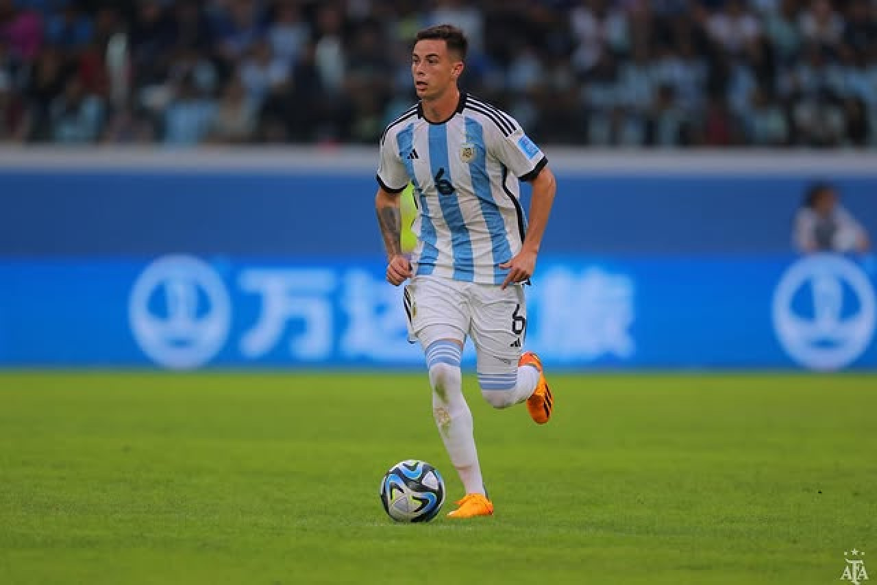 Valentín Gómez en la Selección Argentina. Foto: Instagram @valentinngomez31.