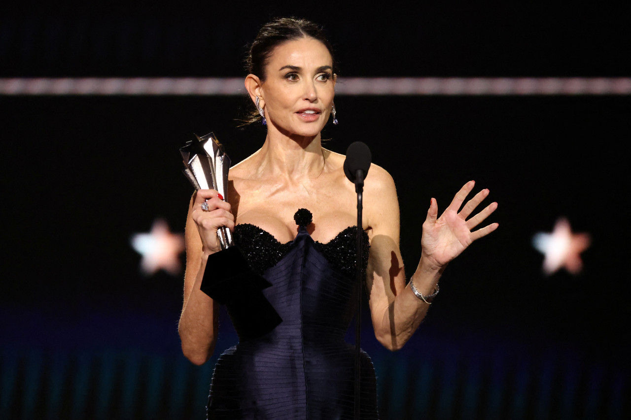 Demi Moore en los Critics Choice Awards. Foto: REUTERS.