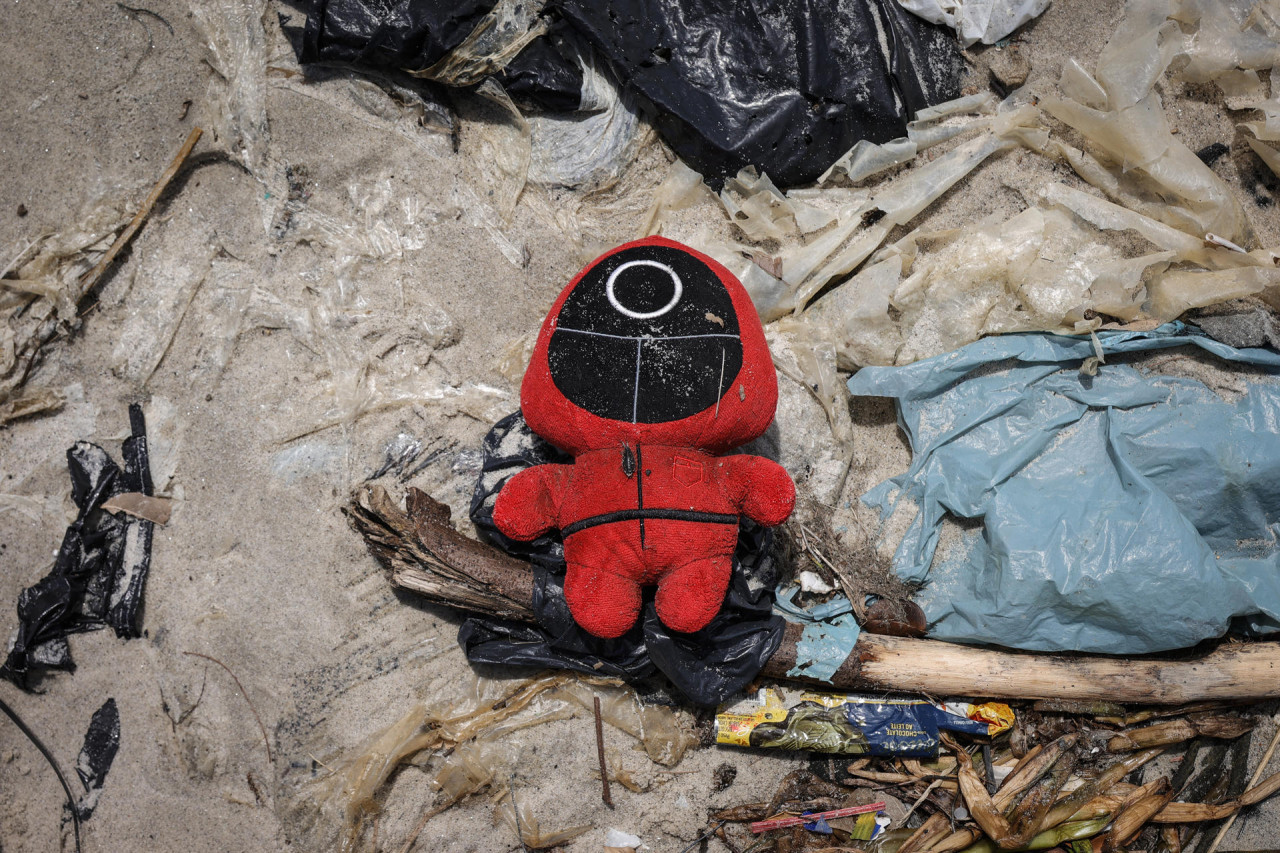 Contaminación en una isla de Brasil. Foto: EFE.