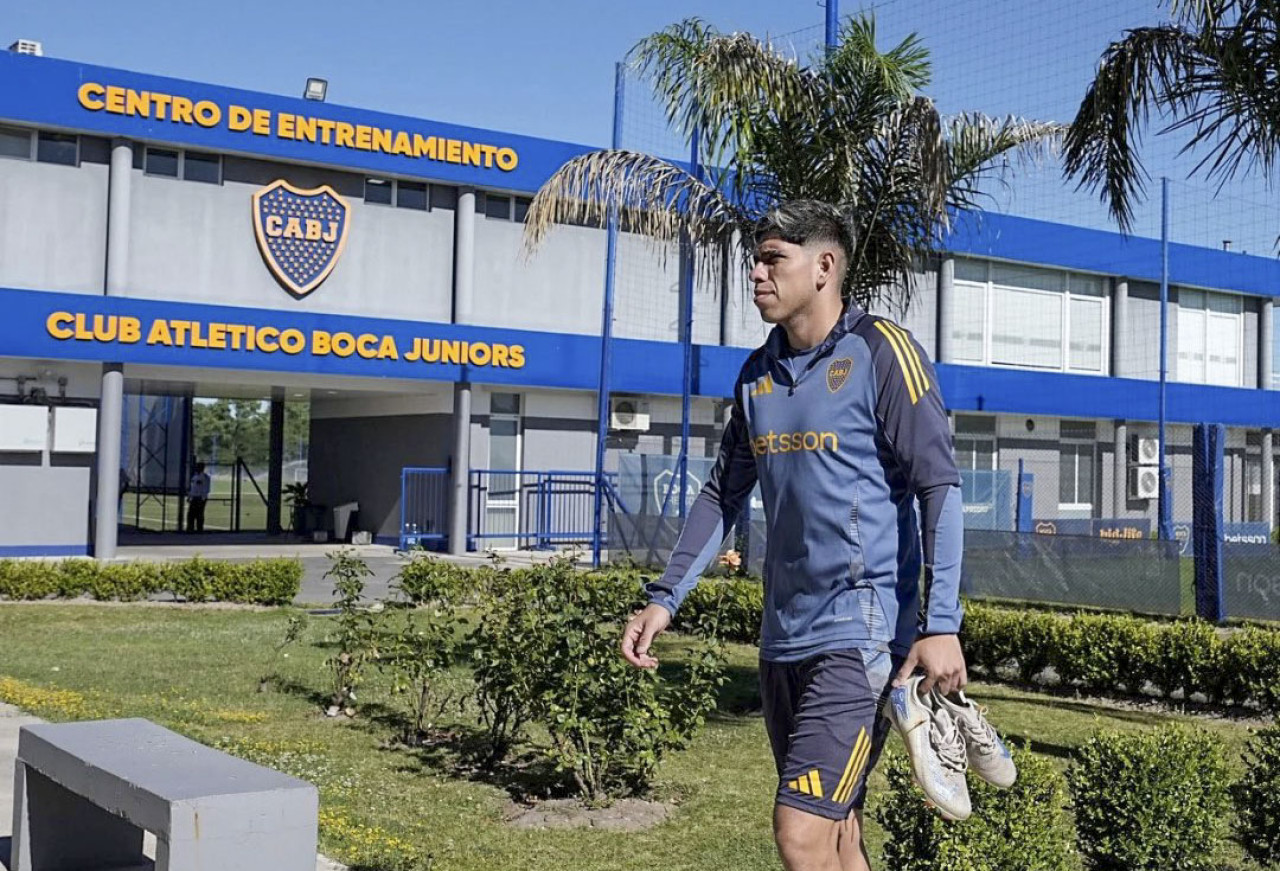 Carlos Palacios. Foto: X @BocaJrsOficial