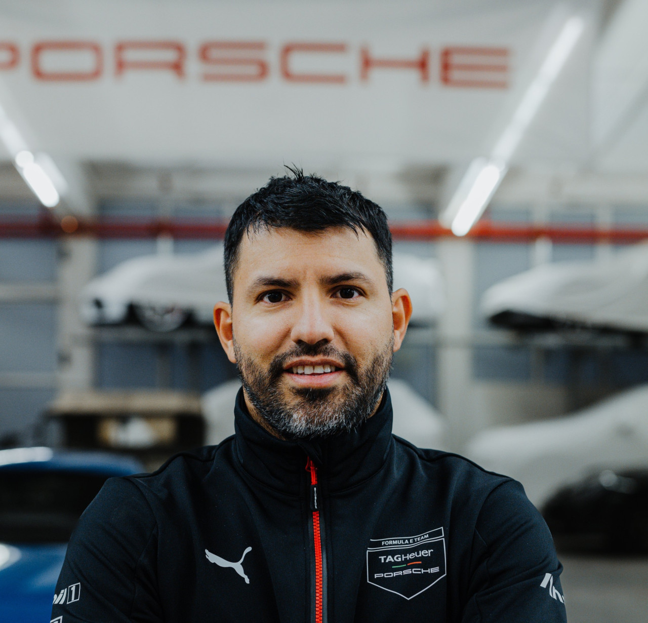 Kun Agüero debutará en el automovilismo. Foto: x @PorscheFormulaE.