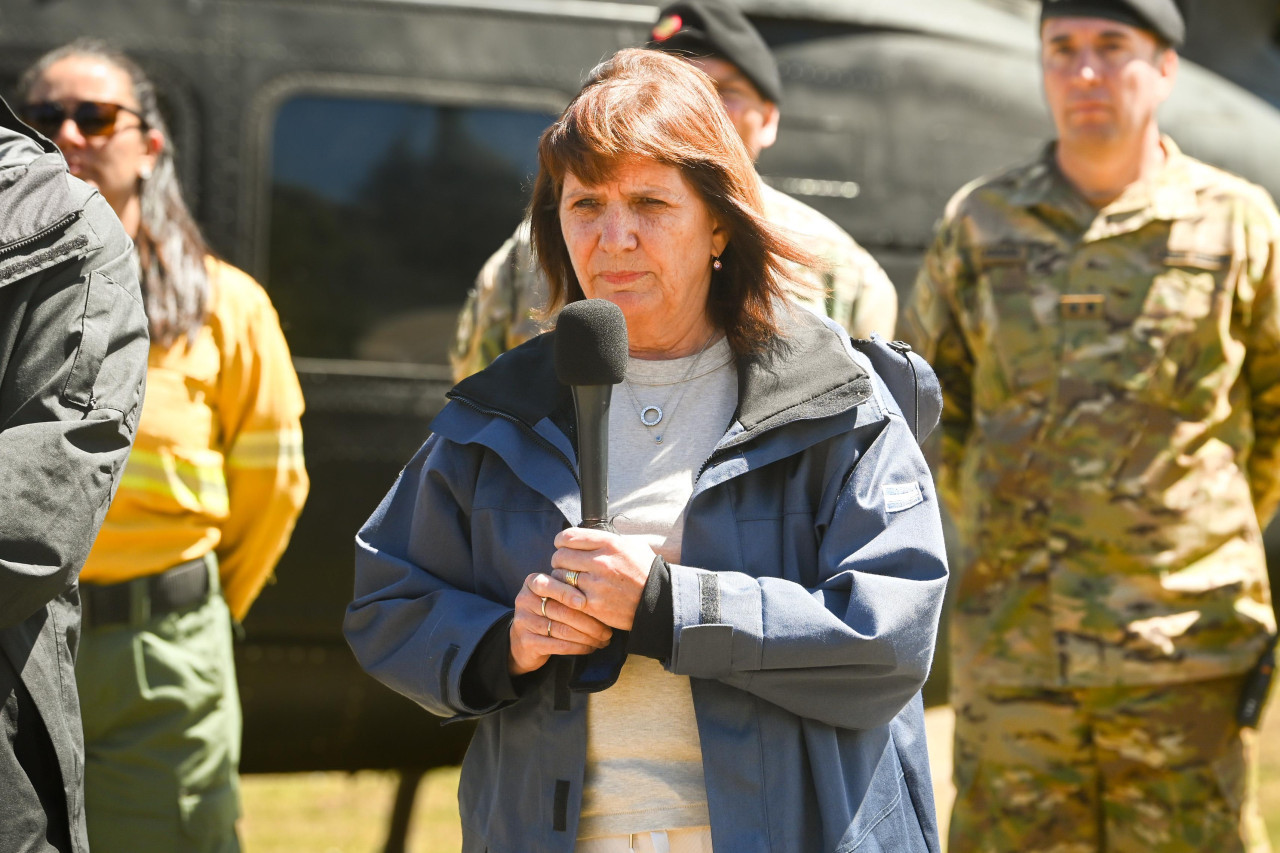 Patricia Bullrich y Luis Petri en El Bolsón.