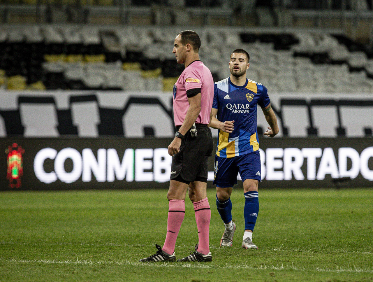 Esteban Ostojich dirigió el polémico partido entre Atlético Minero y Boca. Foto: NA/Conmebol