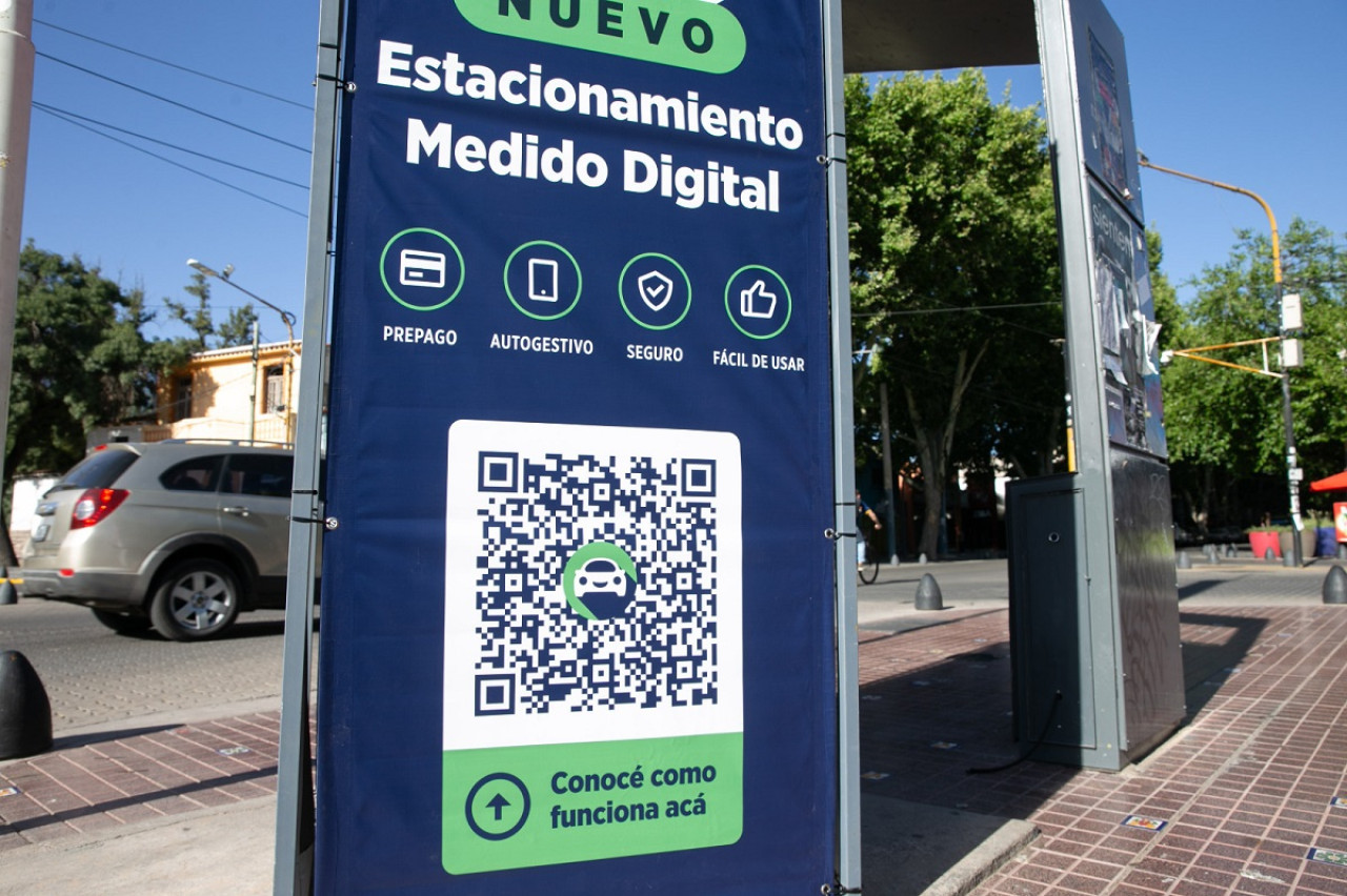 Cartel de Estacionamiento Medido Digital. Foto: X @radiomitremza