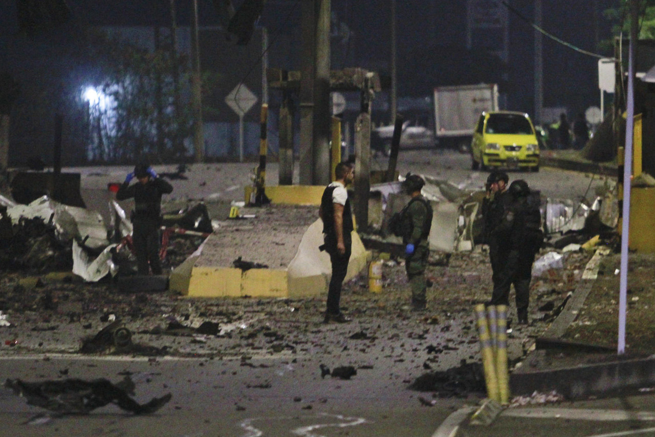 Ataque con explosivos deja cinco heridos y destruye peaje en frontera colombo-venezolana. EFE