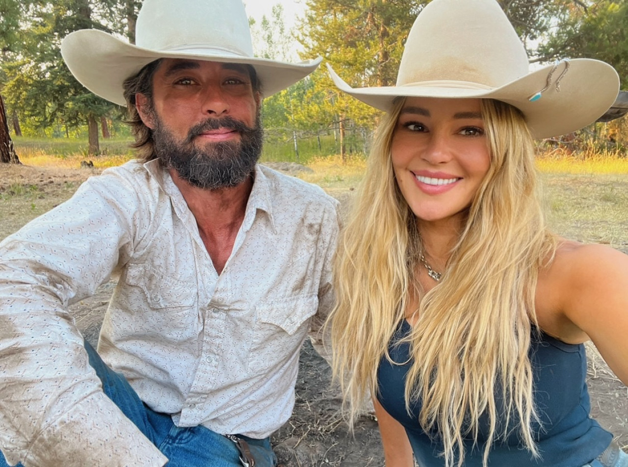 Ryan Bingham y Hassie Harrison, protagonistas de Yellowstone. Foto: Instagram/hassieharrison