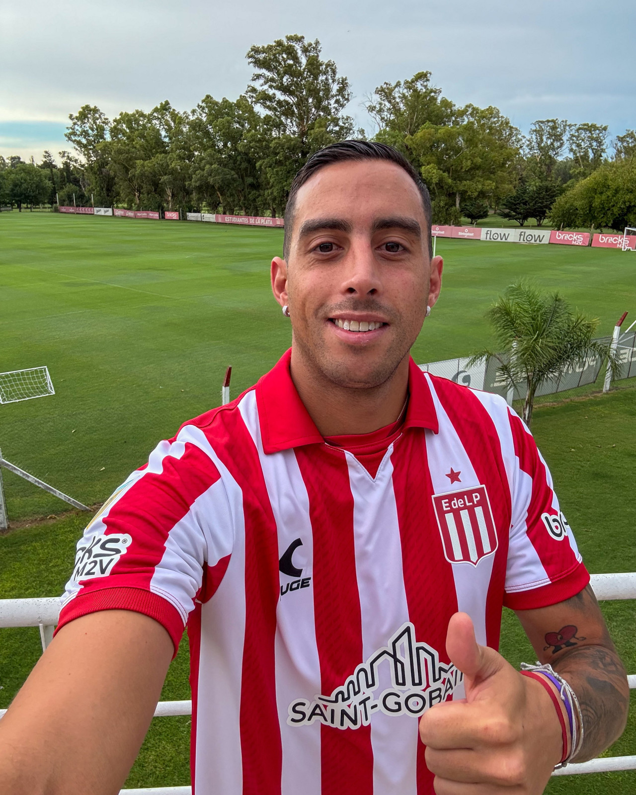 Ramiro Funes Mori, nuevo refuerzo de Estudiantes. Foto: X @EdelpOficial