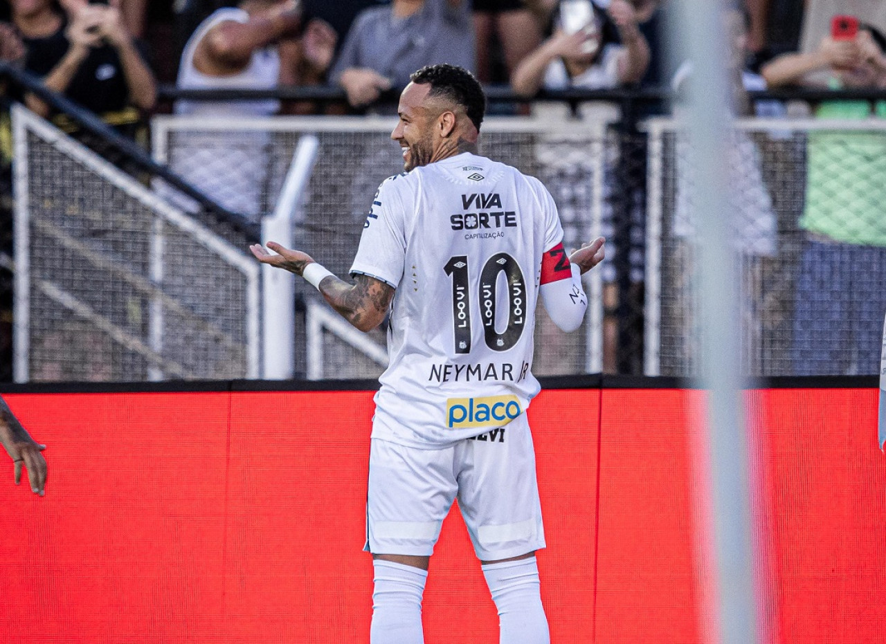 Neymar en su vuelta a Santos. Foto: X @SantosFC.