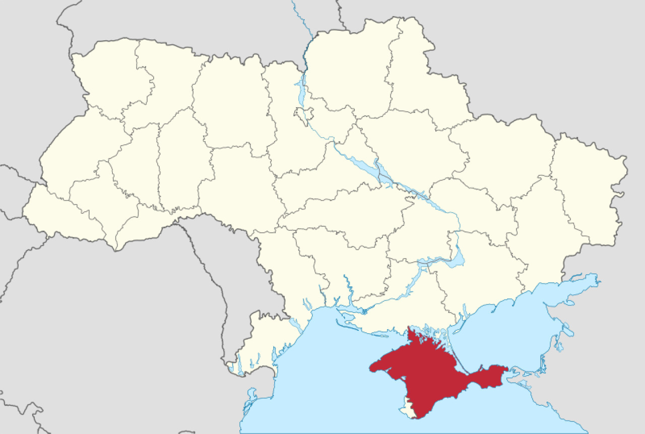 El mapa de Ucrania con la península de Crimea pintada en rojo. Foto: Wikipedia.