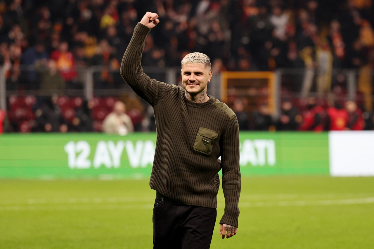 Mauro Icardi antes del partido. Foto: REUTERS/Umit Bektas