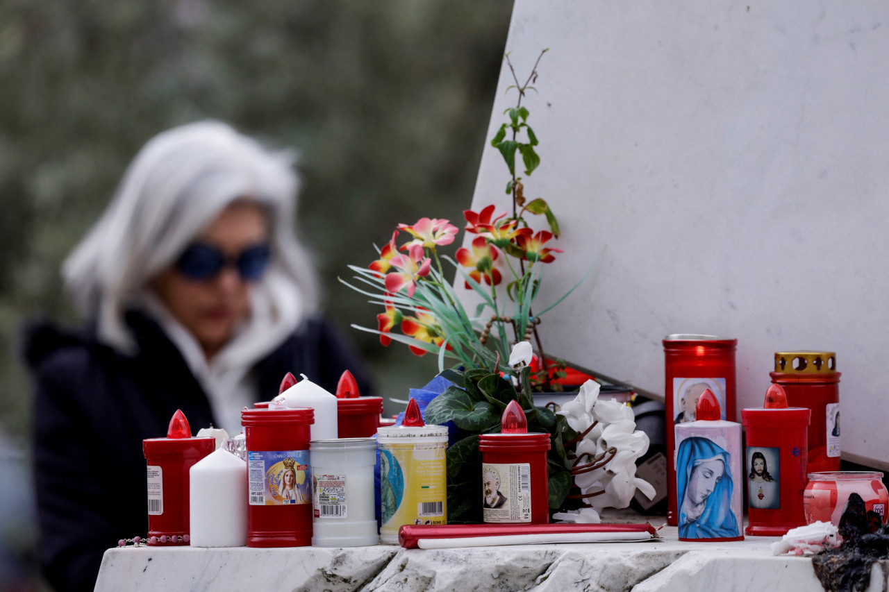 Cadena de oración por la salud del Papa Francisco. Foto: REUTERS.