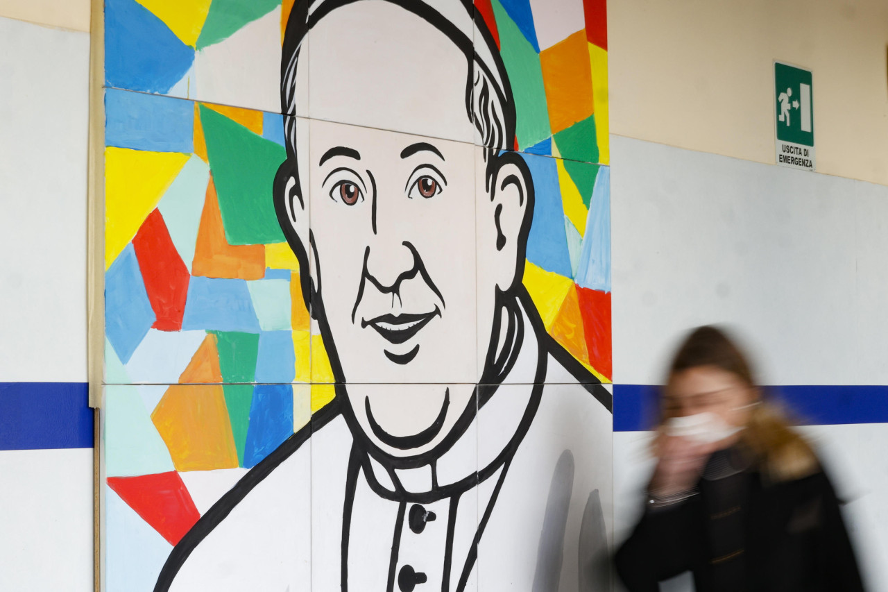 Papa Francisco internado en el Hospital Gemelli de Roma. Foto: EFE