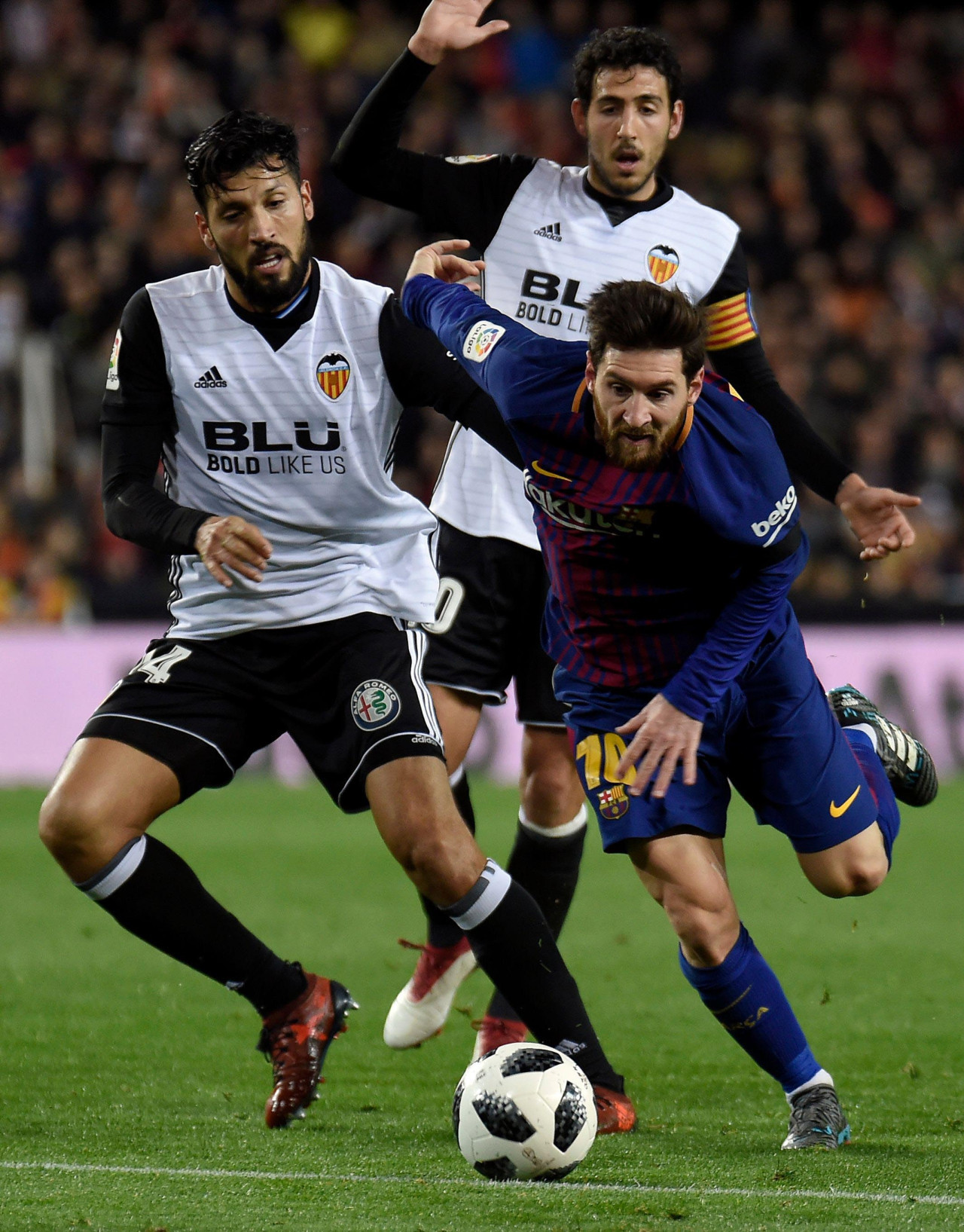 Ezequiel Garay cuando jugaba en el Valencia. Foto: archivo NA