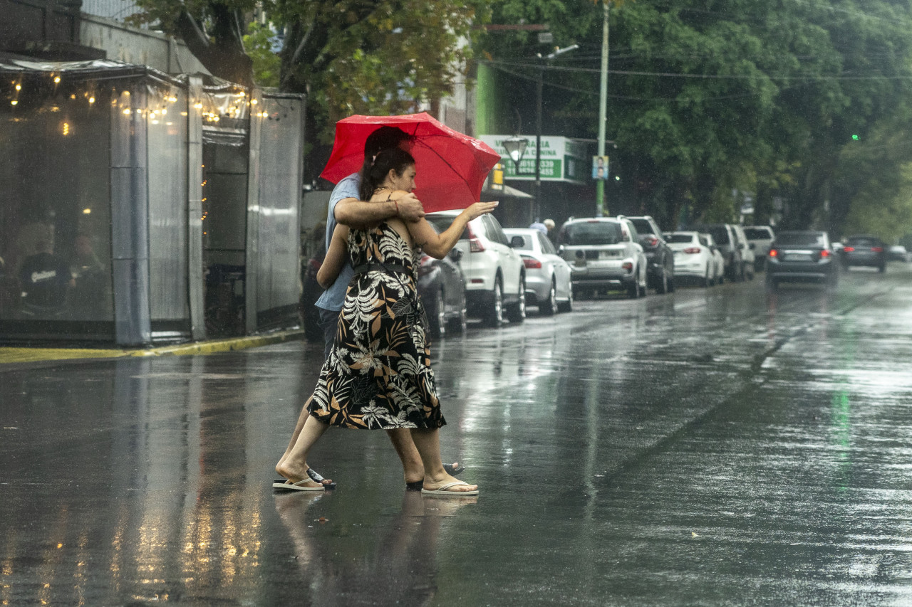 Lluvias y tormentas en la Ciudad de Buenos Aires. Foto: NA/Daniel Vides.