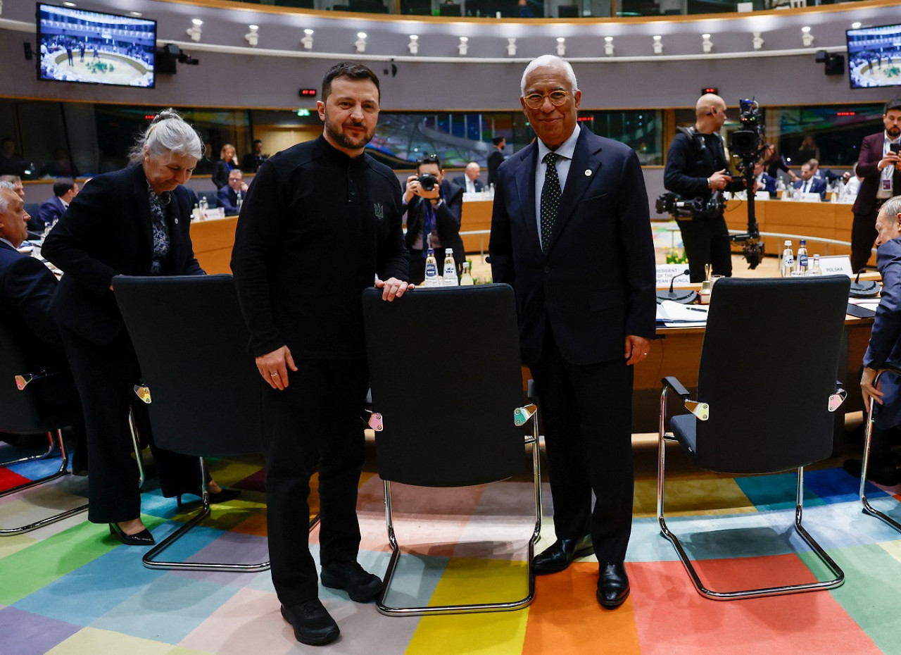 Volodímir Zelenski y Antonio Costa. Foto: Reuters (Christian Hartmann)