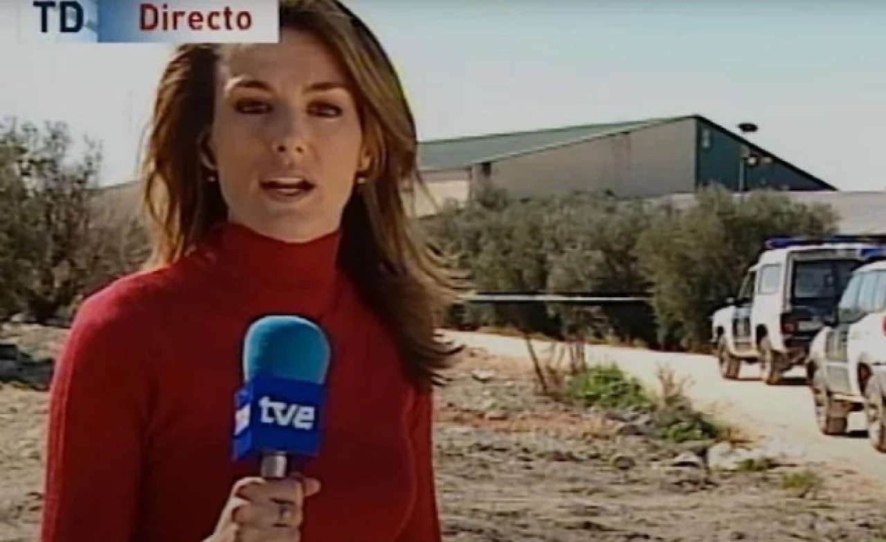 Letizia Ortiz desempeñándose como periodista antes de ser reina de España. Foto: Captura de pantalla TVE.