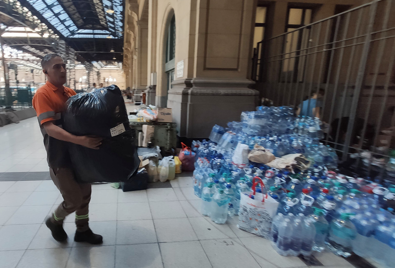 Donaciones para Bahía Blanca. Foto: NA (Damián Dopacio)