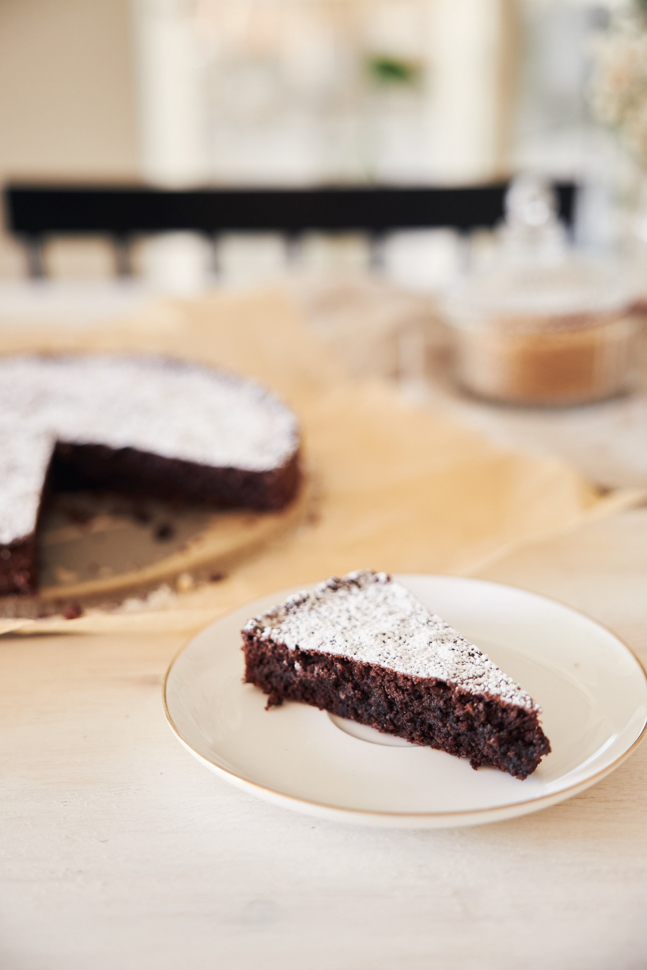 Torta kladdkaka, postre de Suecia. Foto Freepik