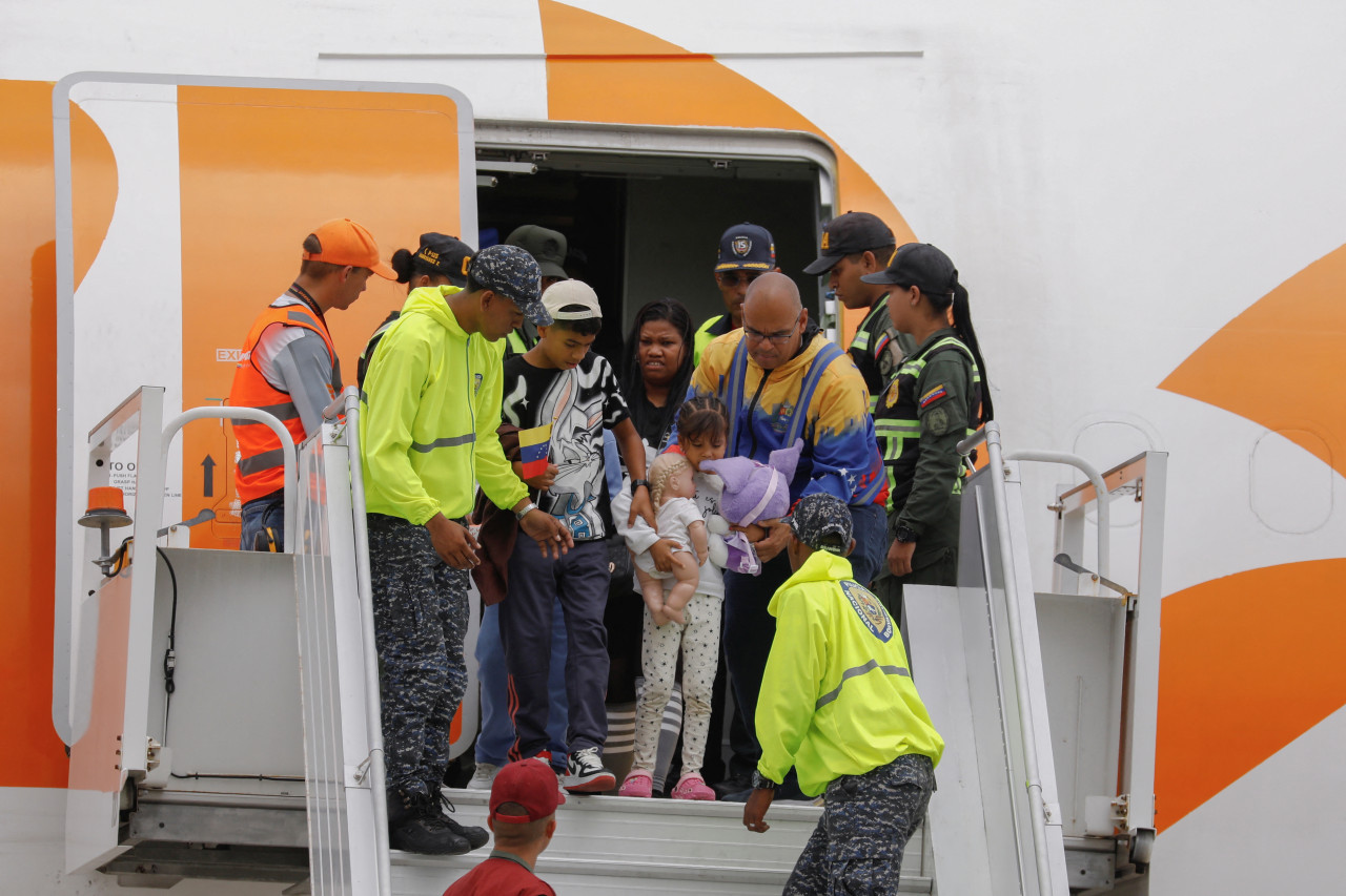 Repatriación de migrantes venezolanos provenientes de Estados Unidos. Foto: Retuters/Leonardo Fernandez Viloria